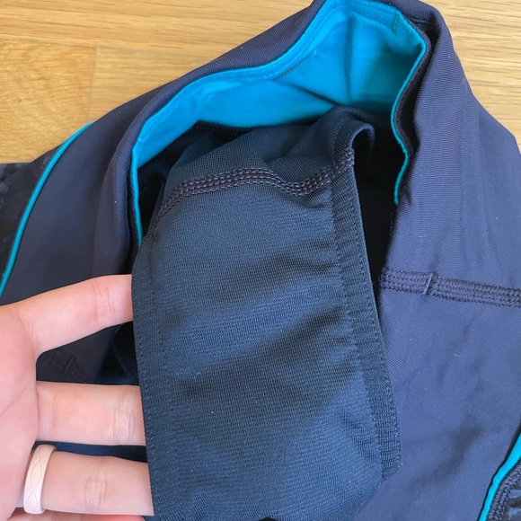 Lululemon Speed Shorts Baroque Inkwell Surge Sz 4 - Picture 6 of 8